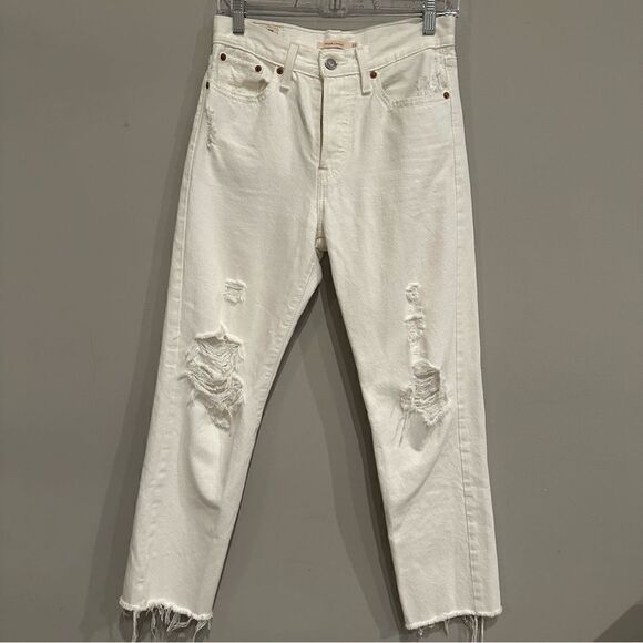 LEVI’s Jeans Women Size 27 Premium Wedgie Straight Big E Button Fly Fray Hem - Picture 1 of 11